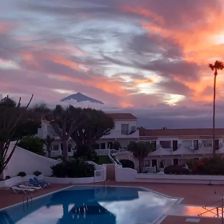 Teide & Mar Vistas * Такоронте